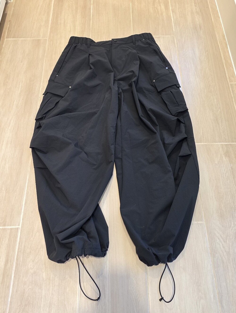 KD2780 Adidas Originals Mens Premium Essentials Utility Cargo Pants Black Sz 34"